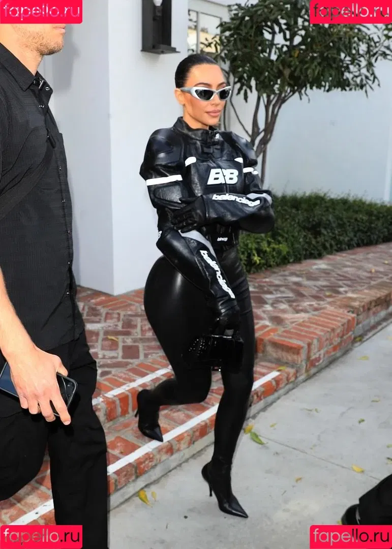 Kim Kardashian Onlyfans Photo Gallery 