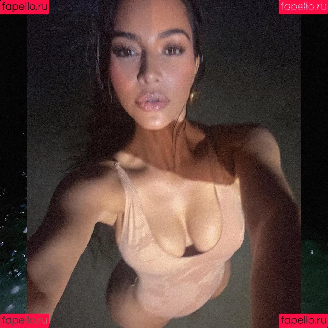 Kim Kardashian Onlyfans Photo Gallery 