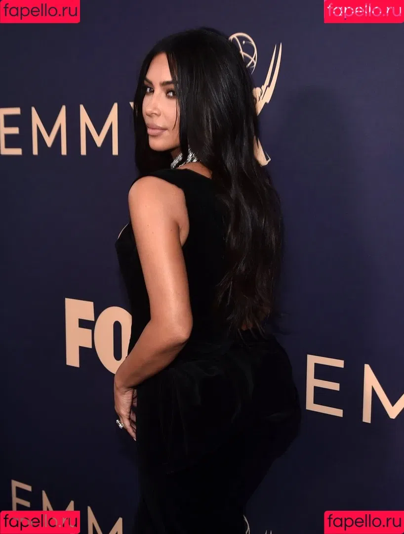 Kim Kardashian Onlyfans Photo Gallery 