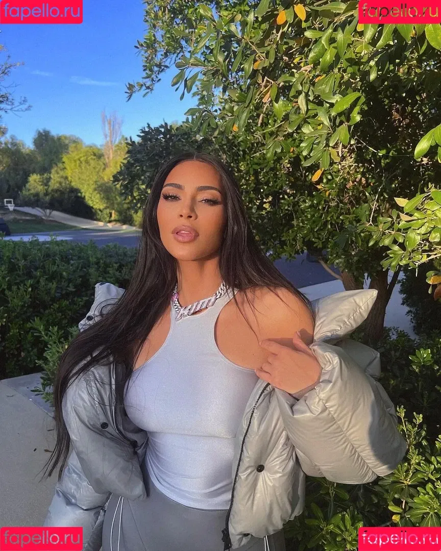 Kim Kardashian Onlyfans Photo Gallery 