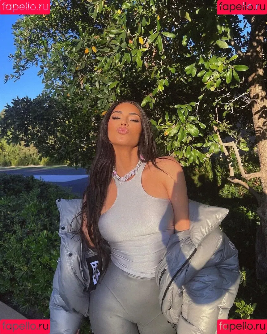 Kim Kardashian Onlyfans Photo Gallery 