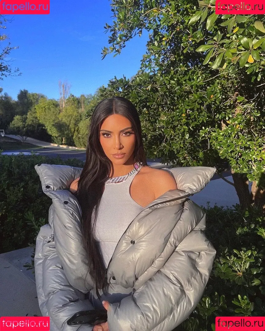 Kim Kardashian Onlyfans Photo Gallery 