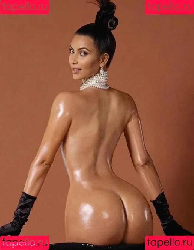 Kim Kardashian Onlyfans Photo Gallery 