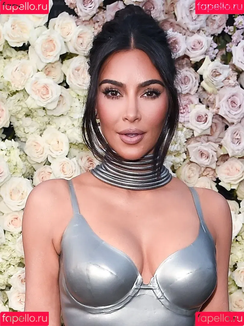 Kim Kardashian Onlyfans Photo Gallery 