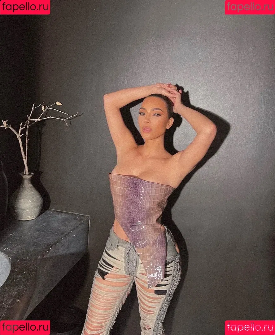 Kim Kardashian Onlyfans Photo Gallery 
