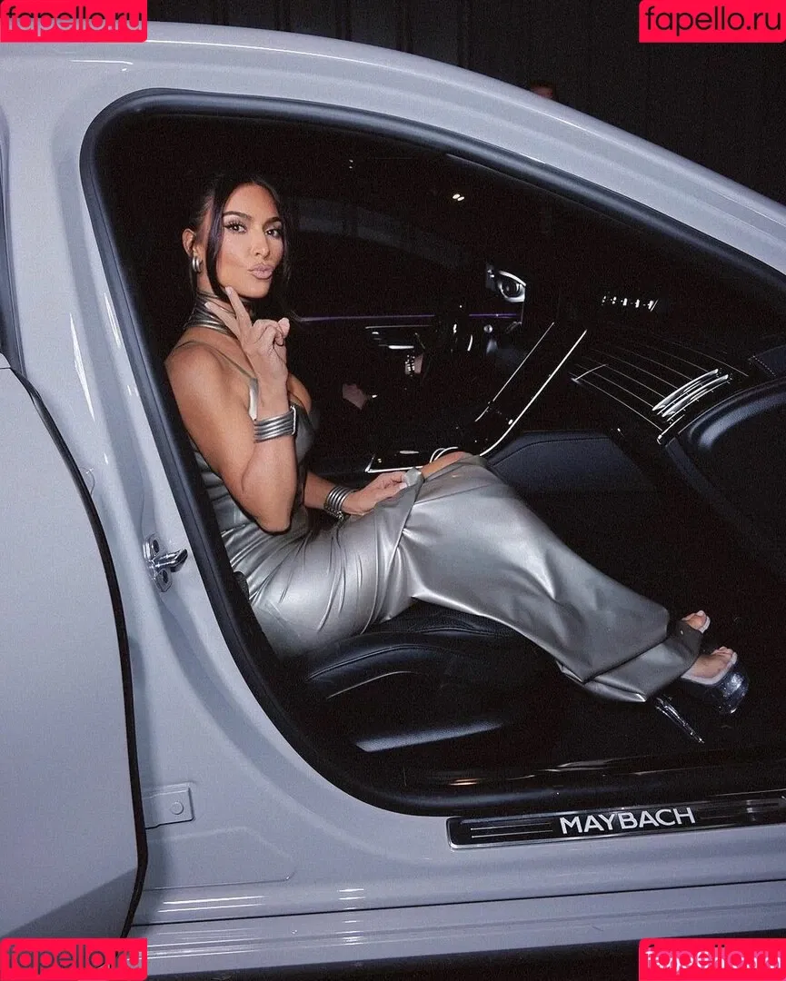 Kim Kardashian Onlyfans Photo Gallery 