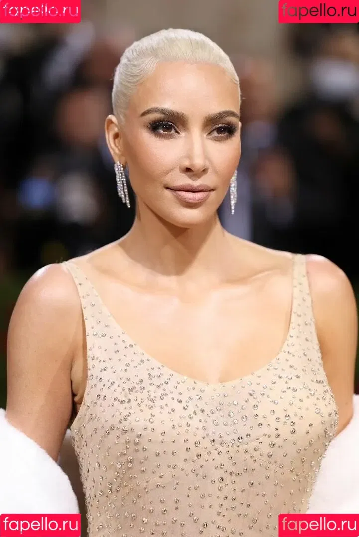 Kim Kardashian Onlyfans Photo Gallery 
