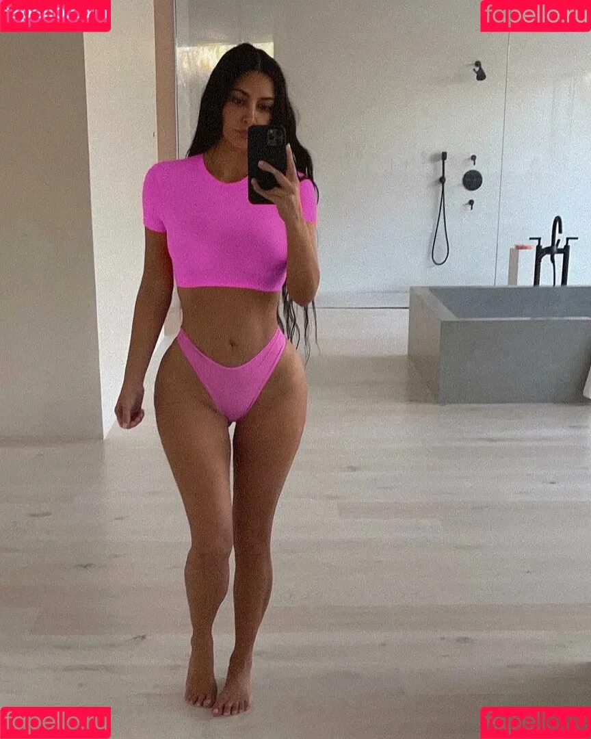 Kim Kardashian Onlyfans Photo Gallery 