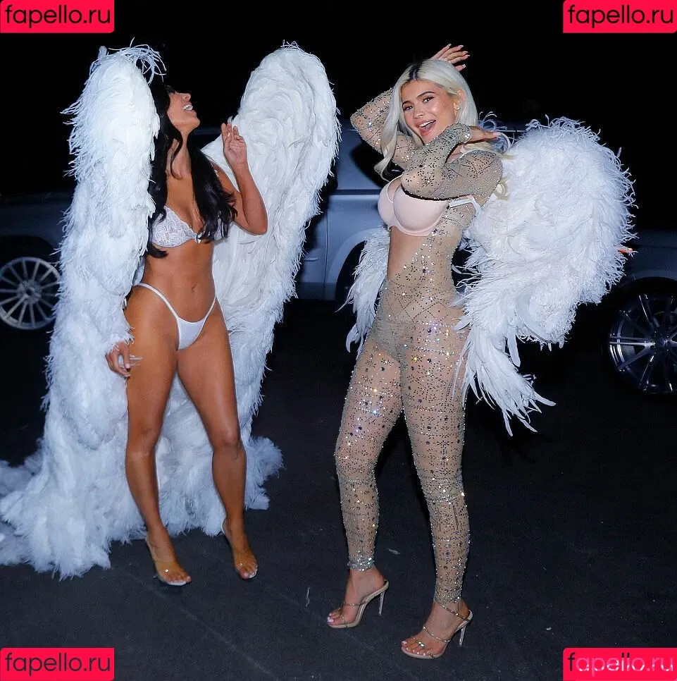Kim Kardashian Onlyfans Photo Gallery 