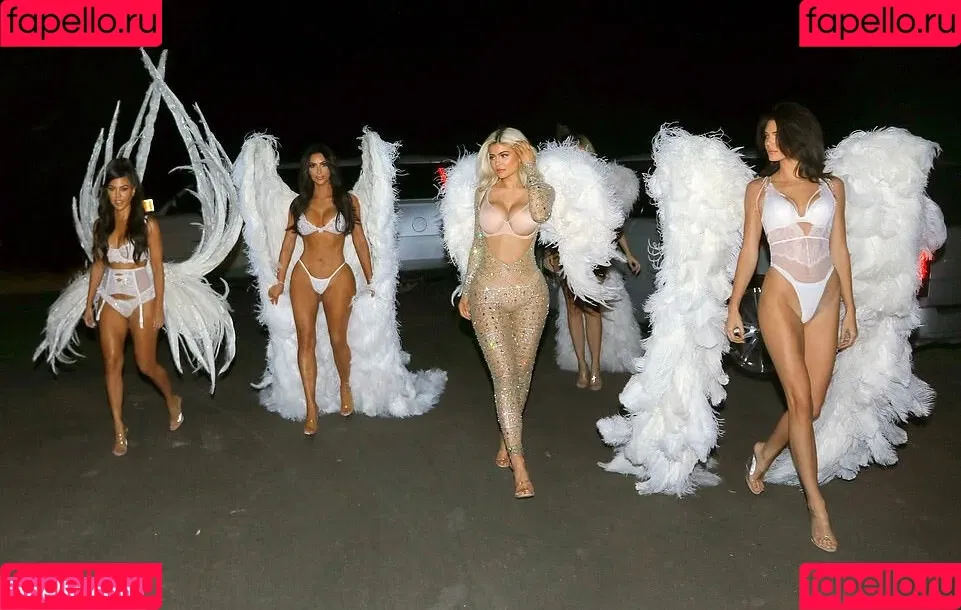 Kim Kardashian Onlyfans Photo Gallery 