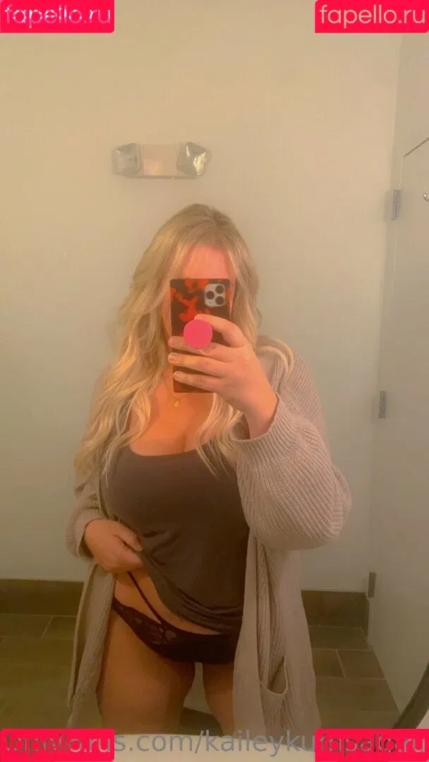 kaileykumsagain Onlyfans Photo Gallery 
