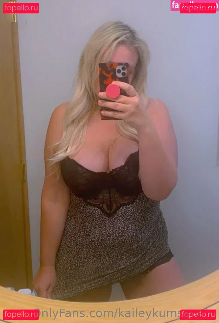 kaileykumsagain Onlyfans Photo Gallery 