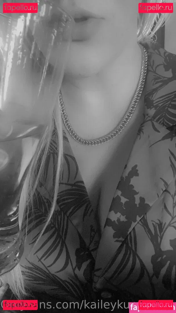 kaileykumsagain Onlyfans Photo Gallery 