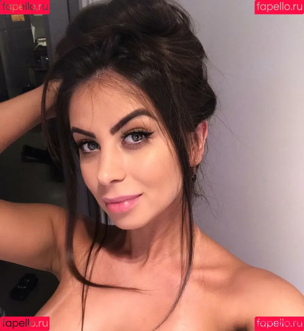 Franciele Christ Onlyfans Photo Gallery 