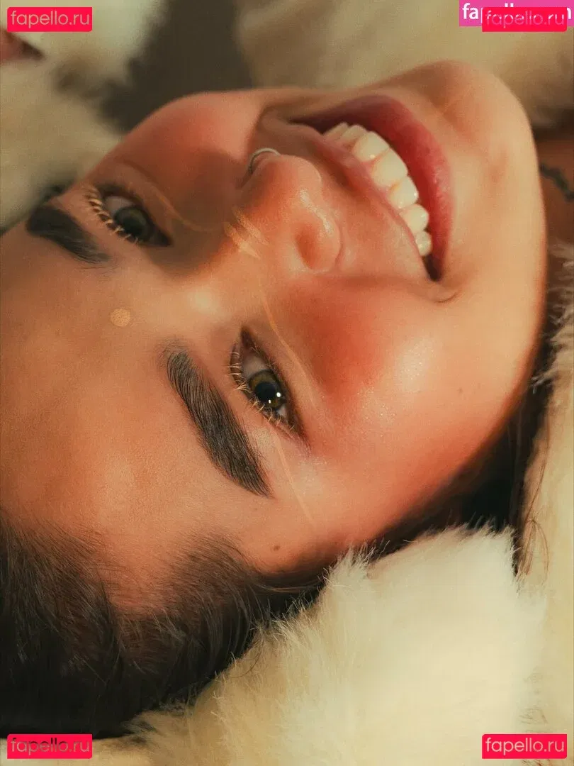 Meghan Gomez Onlyfans Photo Gallery 