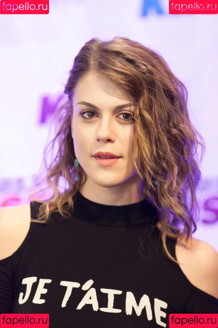 Lindsey Shaw Onlyfans Photo Gallery 