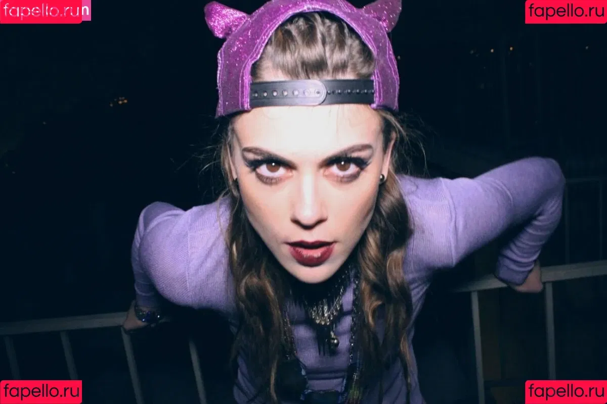 Lindsey Shaw Onlyfans Photo Gallery 