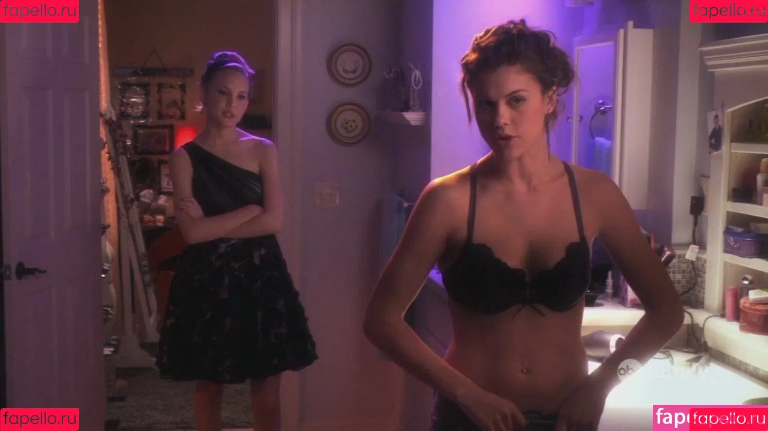 Lindsey Shaw Onlyfans Photo Gallery 