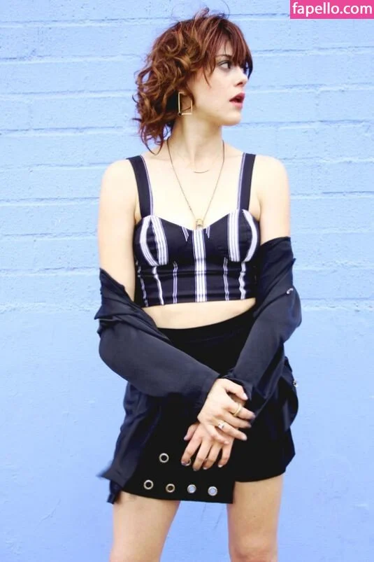 Lindsey Shaw Onlyfans Photo Gallery 