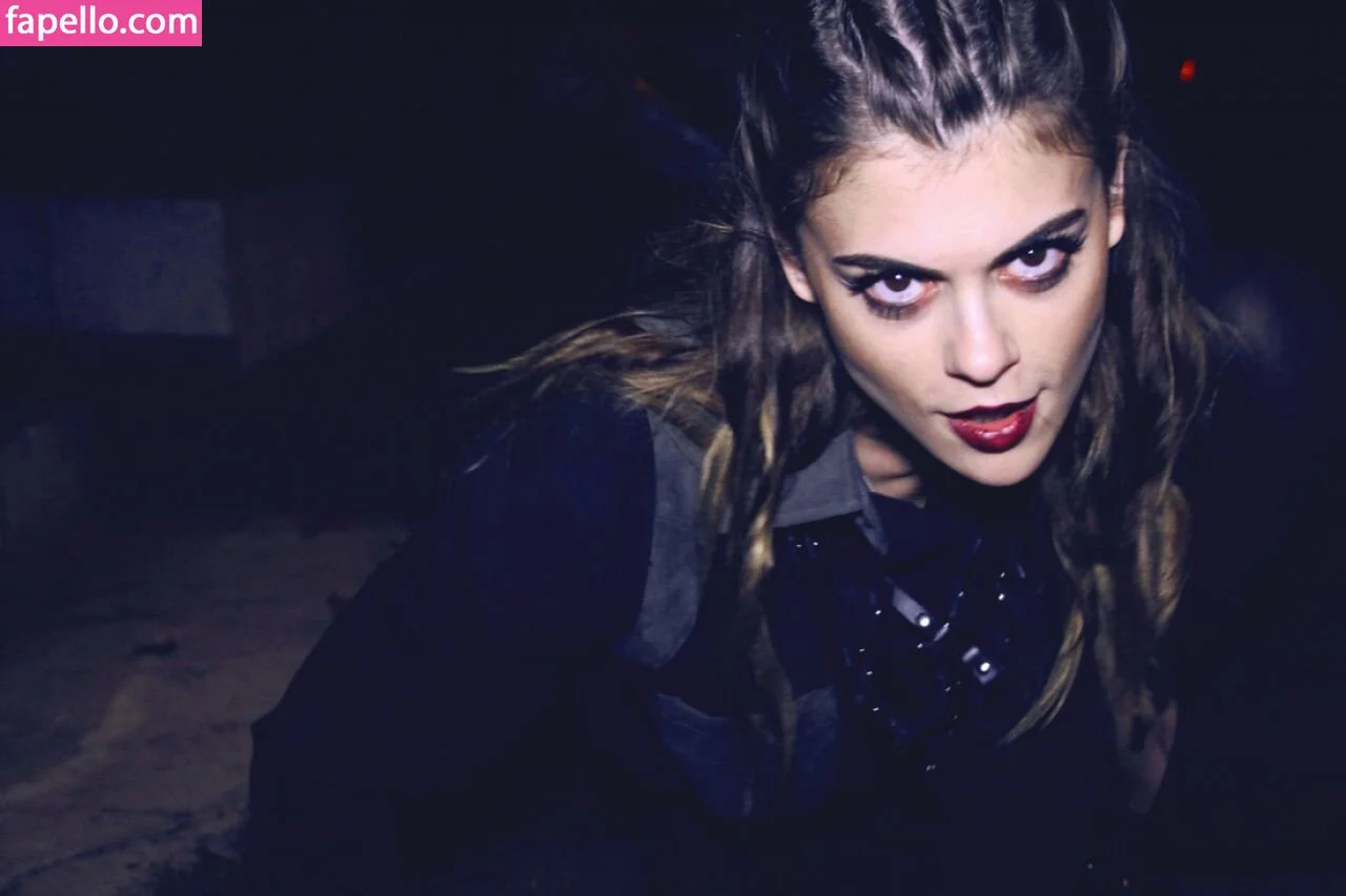 Lindsey Shaw Onlyfans Photo Gallery 