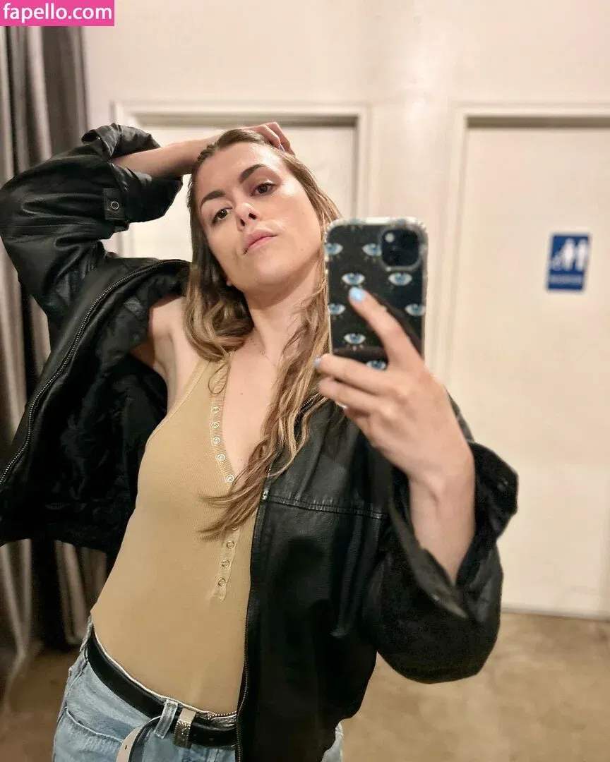 Lindsey Shaw Onlyfans Photo Gallery 