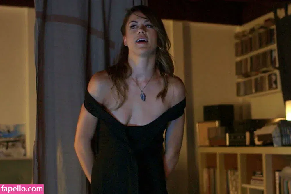 Lindsey Shaw Onlyfans Photo Gallery 