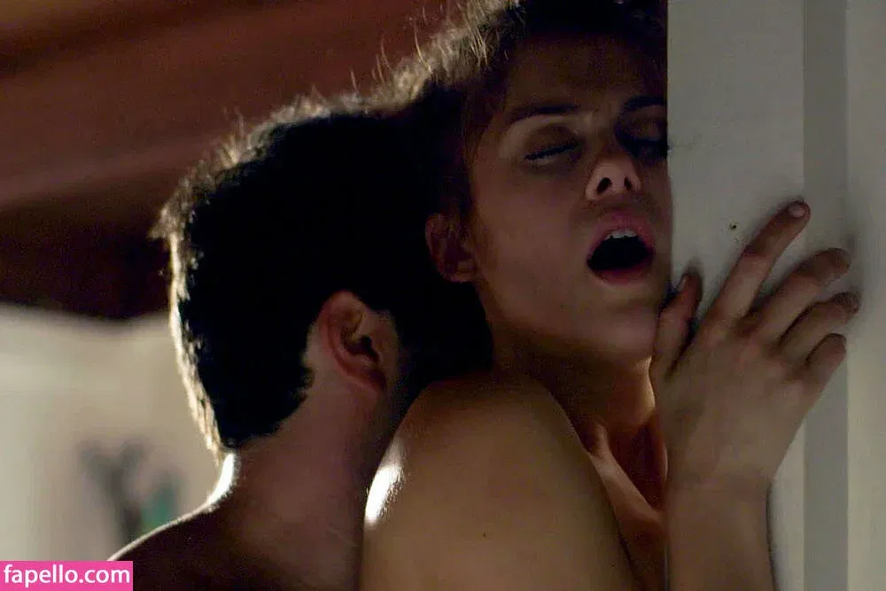 Lindsey Shaw Onlyfans Photo Gallery 