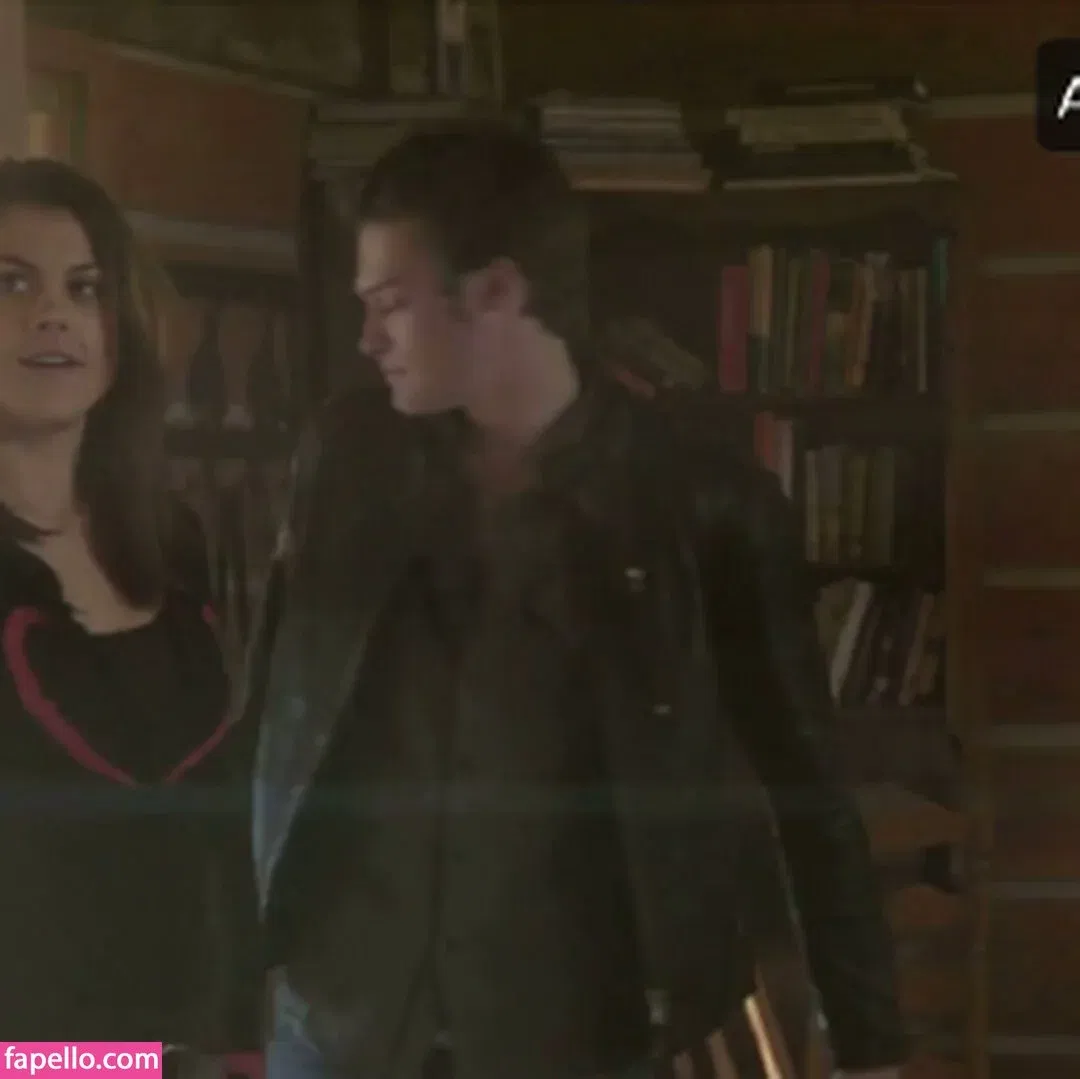 Lindsey Shaw Onlyfans Photo Gallery 