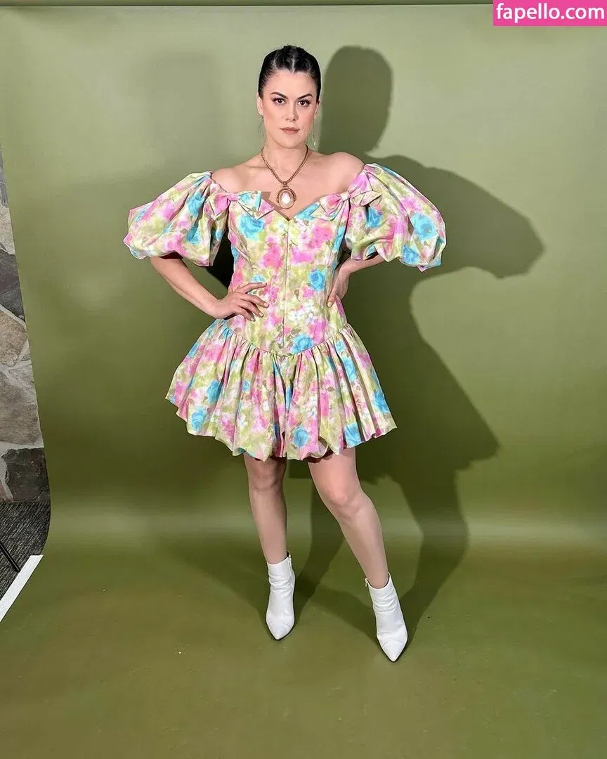 Lindsey Shaw Onlyfans Photo Gallery 