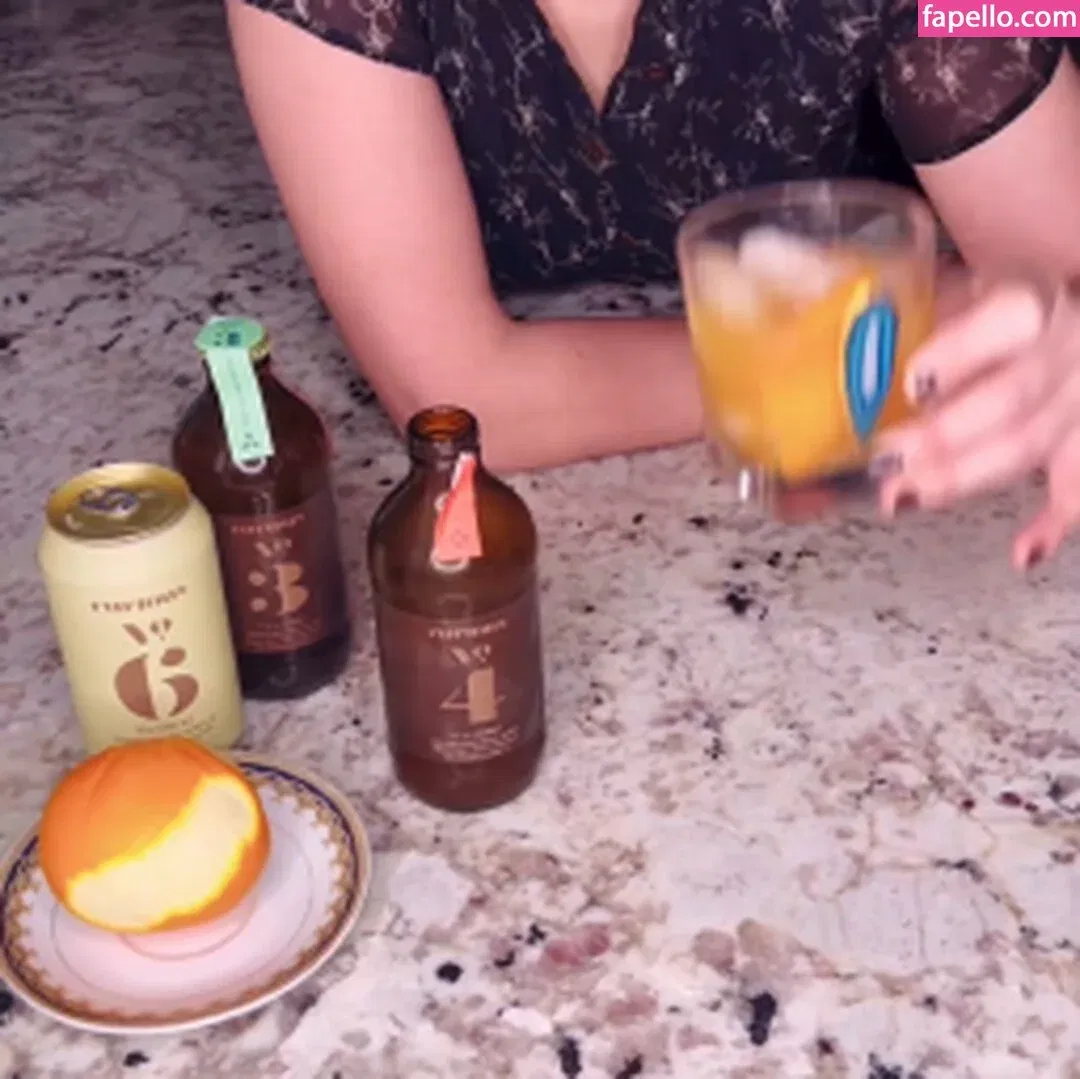 Lindsey Shaw Onlyfans Photo Gallery 