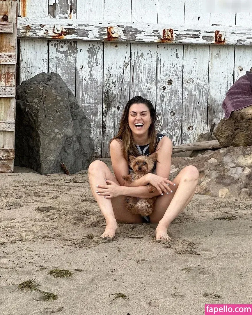 Lindsey Shaw Onlyfans Photo Gallery 