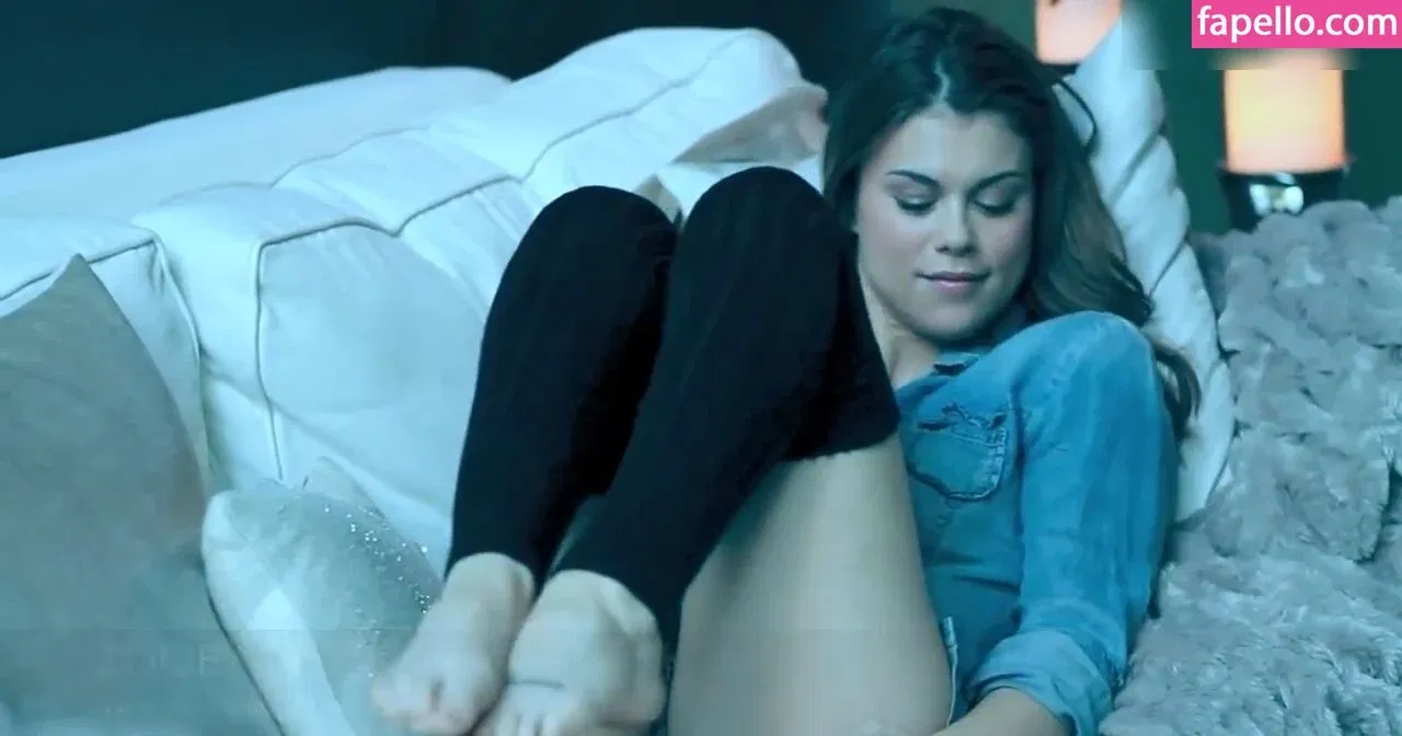 Lindsey Shaw Onlyfans Photo Gallery 