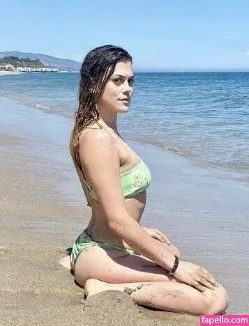 Lindsey Shaw Onlyfans Photo Gallery 