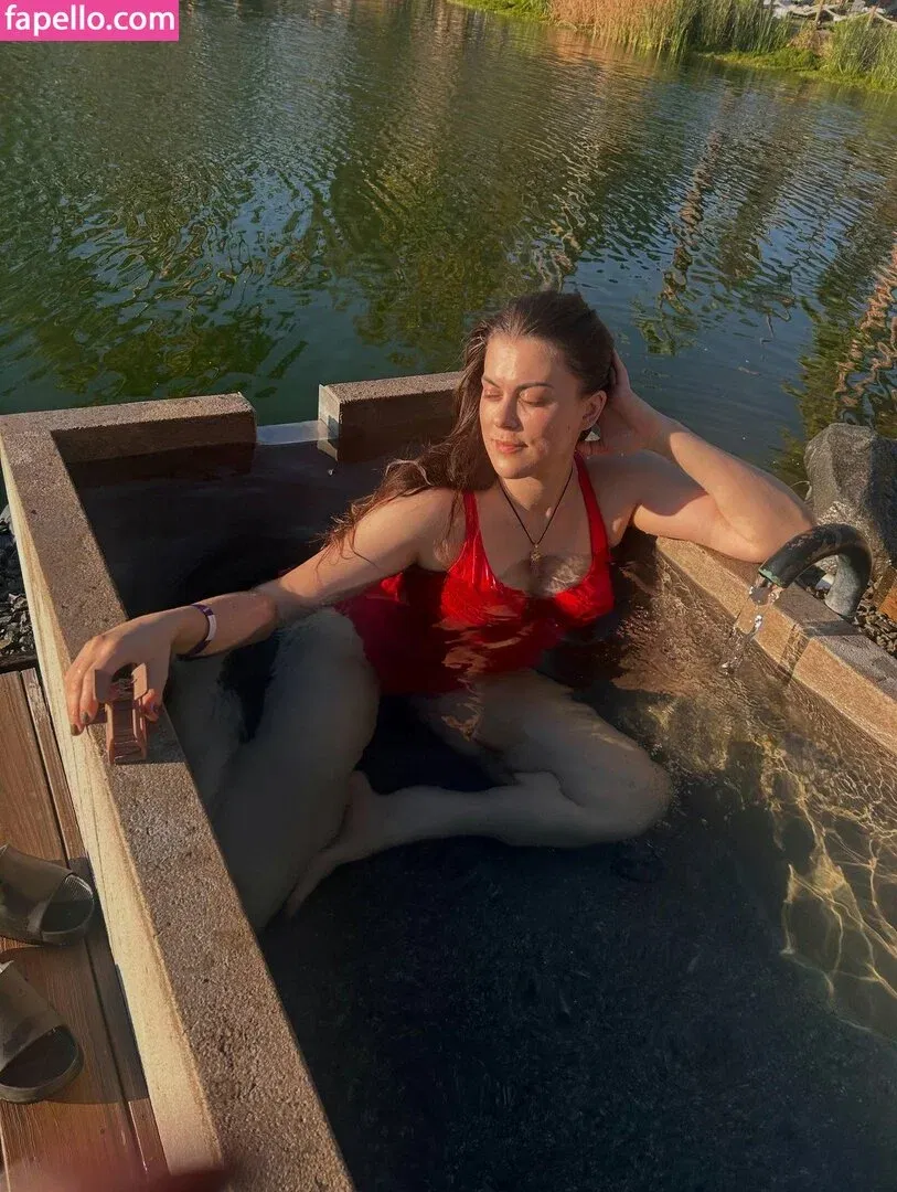 Lindsey Shaw Onlyfans Photo Gallery 