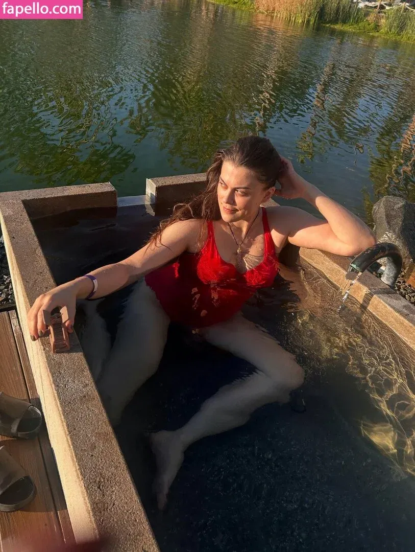 Lindsey Shaw Onlyfans Photo Gallery 