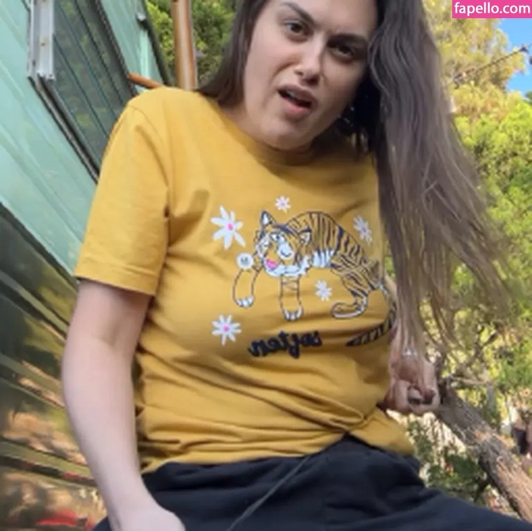 Lindsey Shaw Onlyfans Photo Gallery 