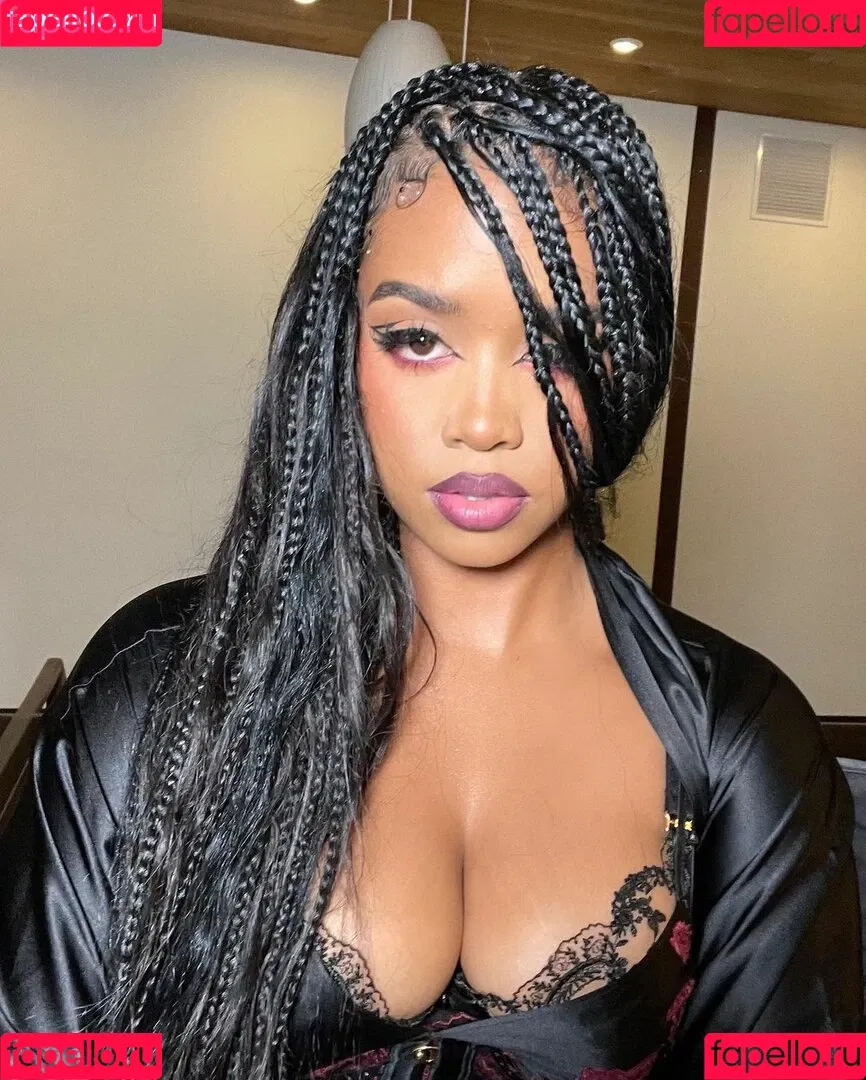 hermusicofficial Onlyfans Photo Gallery 