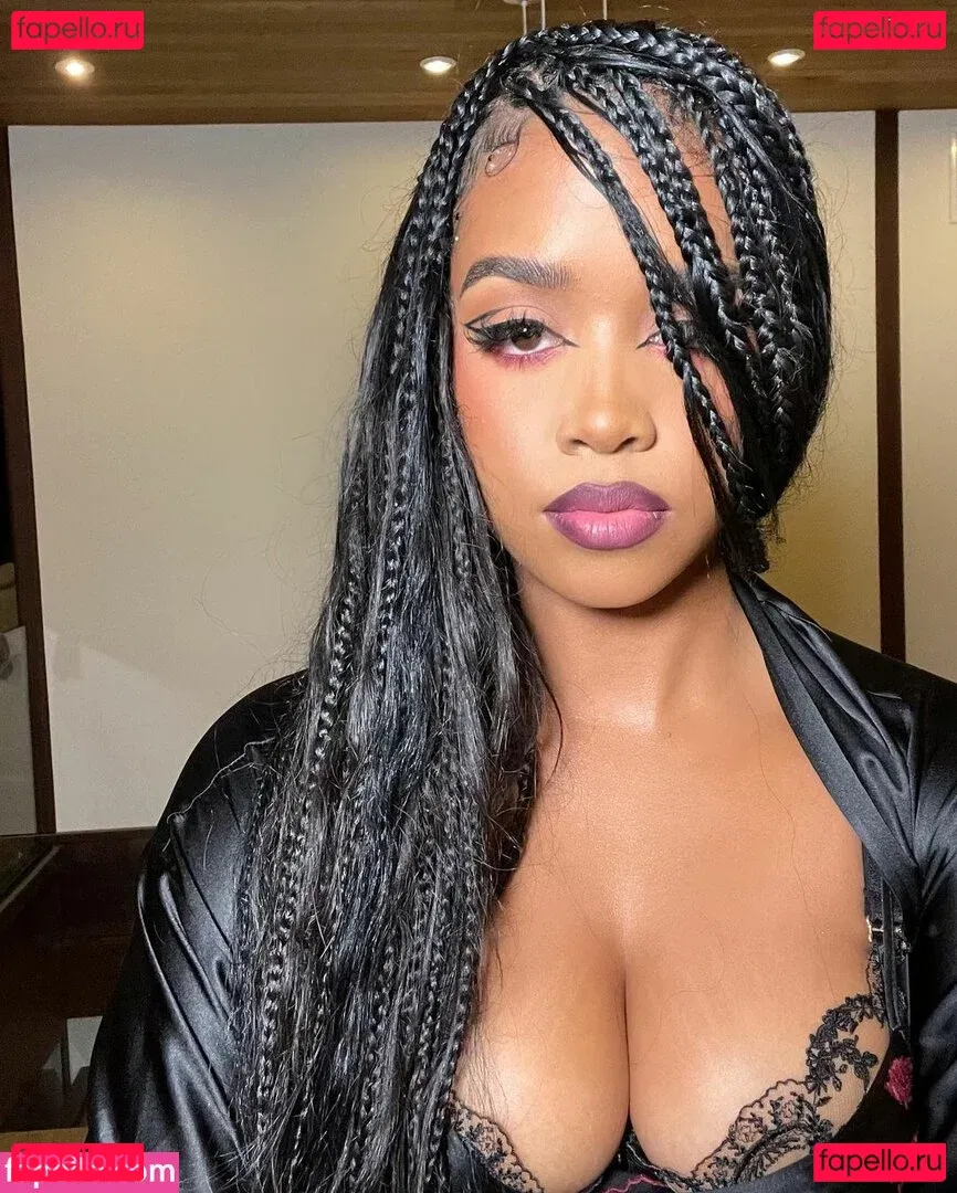 hermusicofficial Onlyfans Photo Gallery 