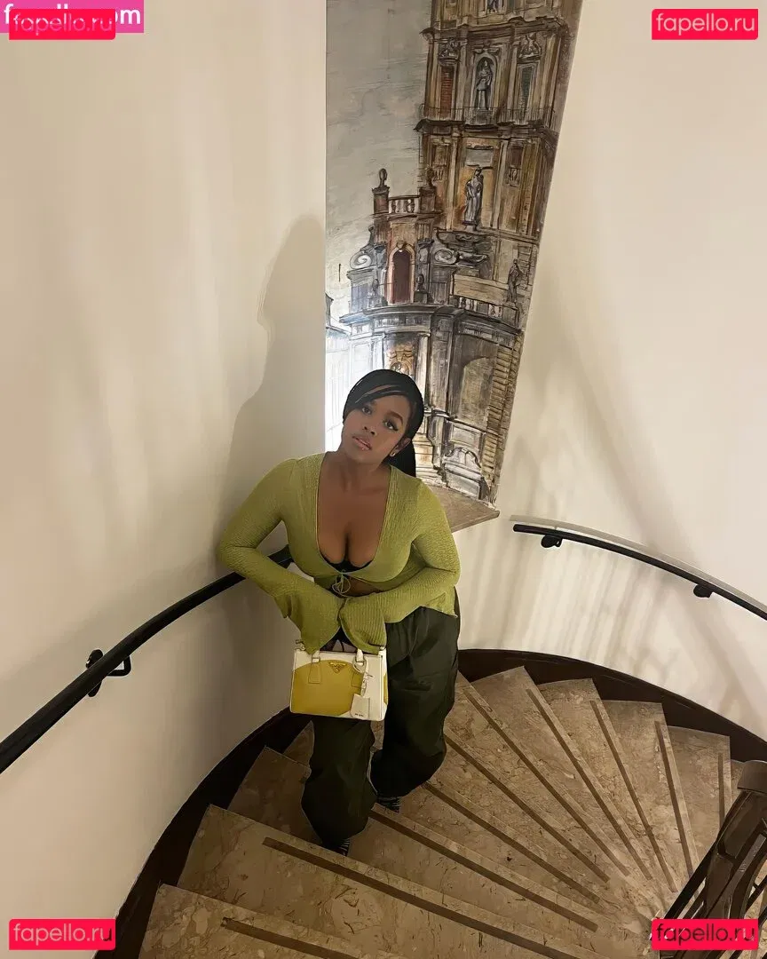 hermusicofficial Onlyfans Photo Gallery 