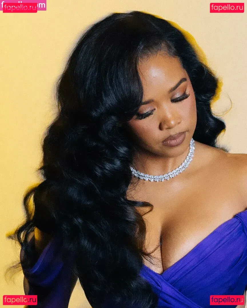 hermusicofficial Onlyfans Photo Gallery 