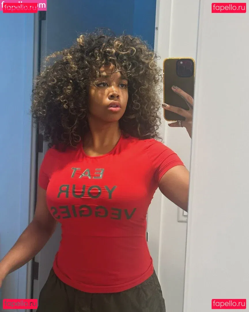 hermusicofficial Onlyfans Photo Gallery 