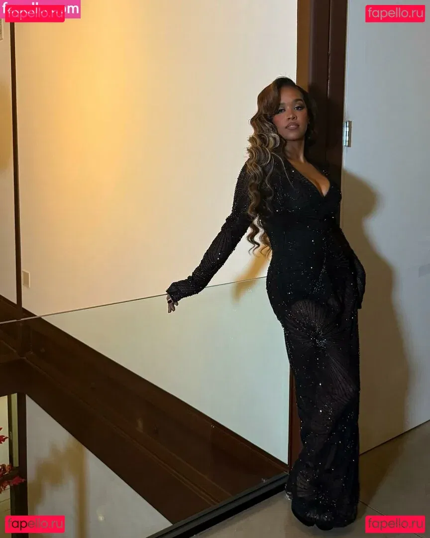 hermusicofficial Onlyfans Photo Gallery 