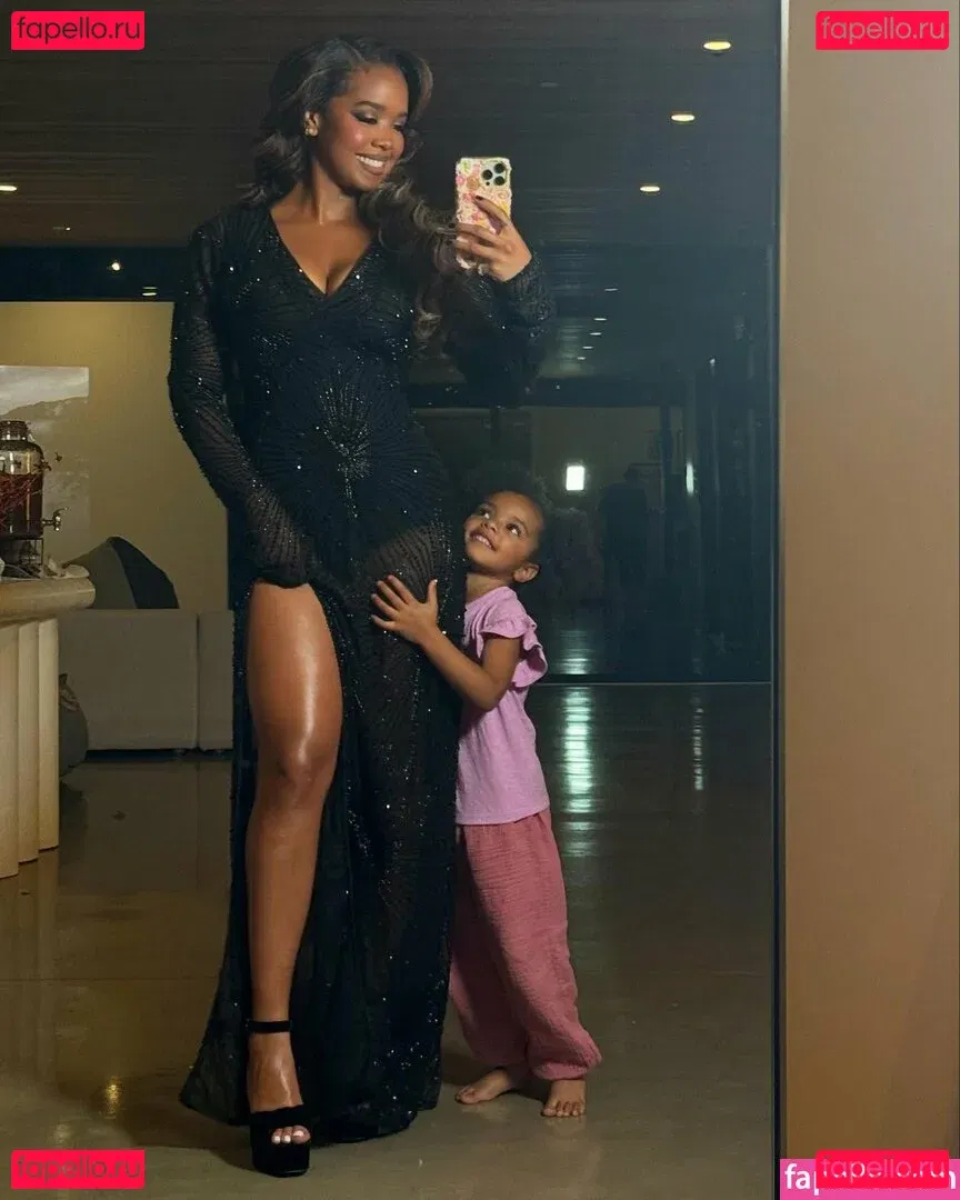 hermusicofficial Onlyfans Photo Gallery 