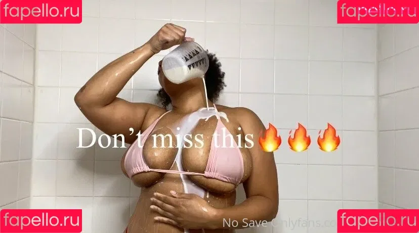 famousaria Onlyfans Photo Gallery 