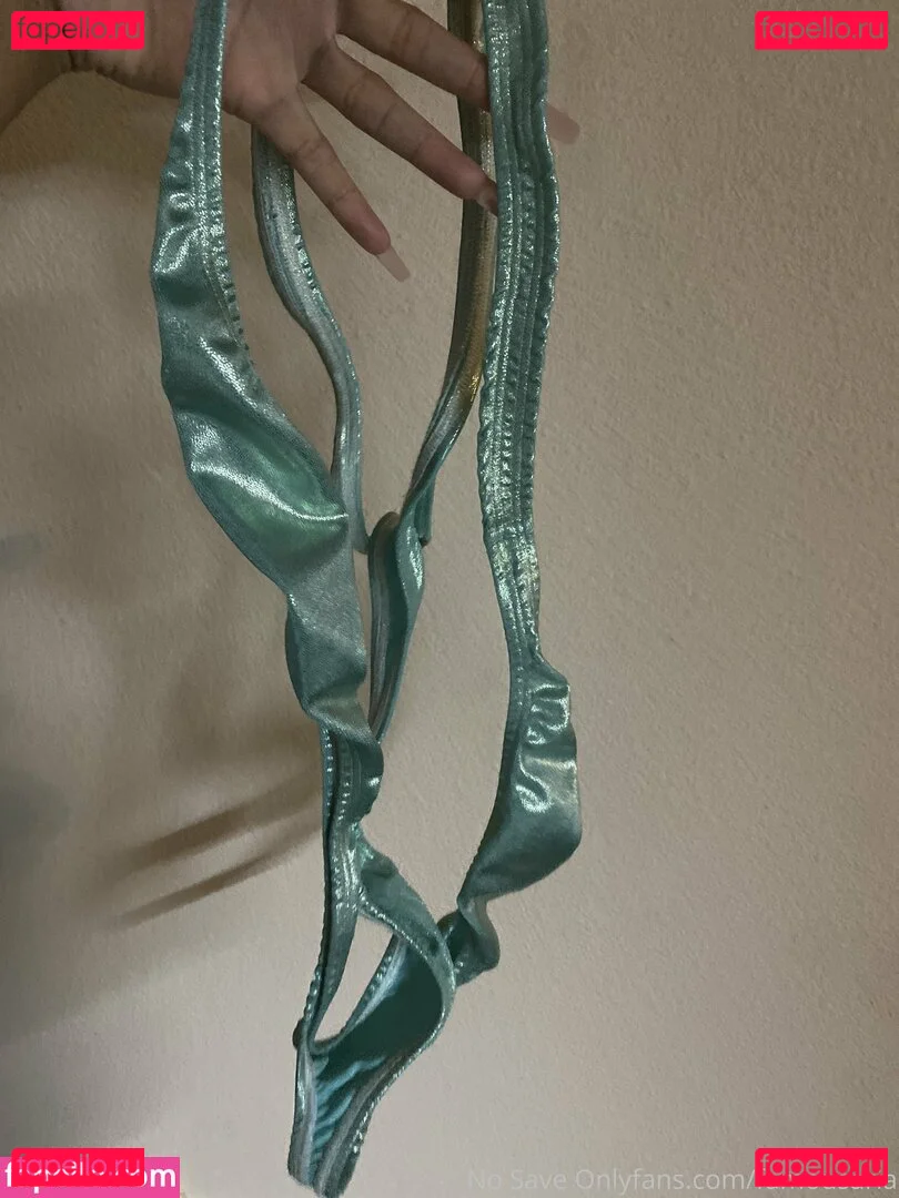 famousaria Onlyfans Photo Gallery 