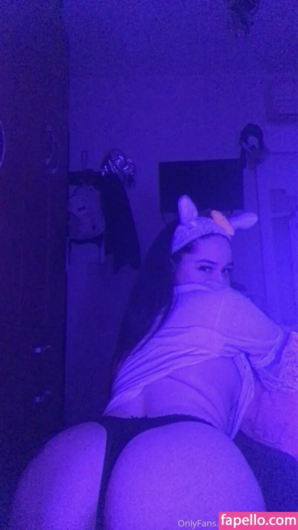 foxyuzumaki Onlyfans Photo Gallery 