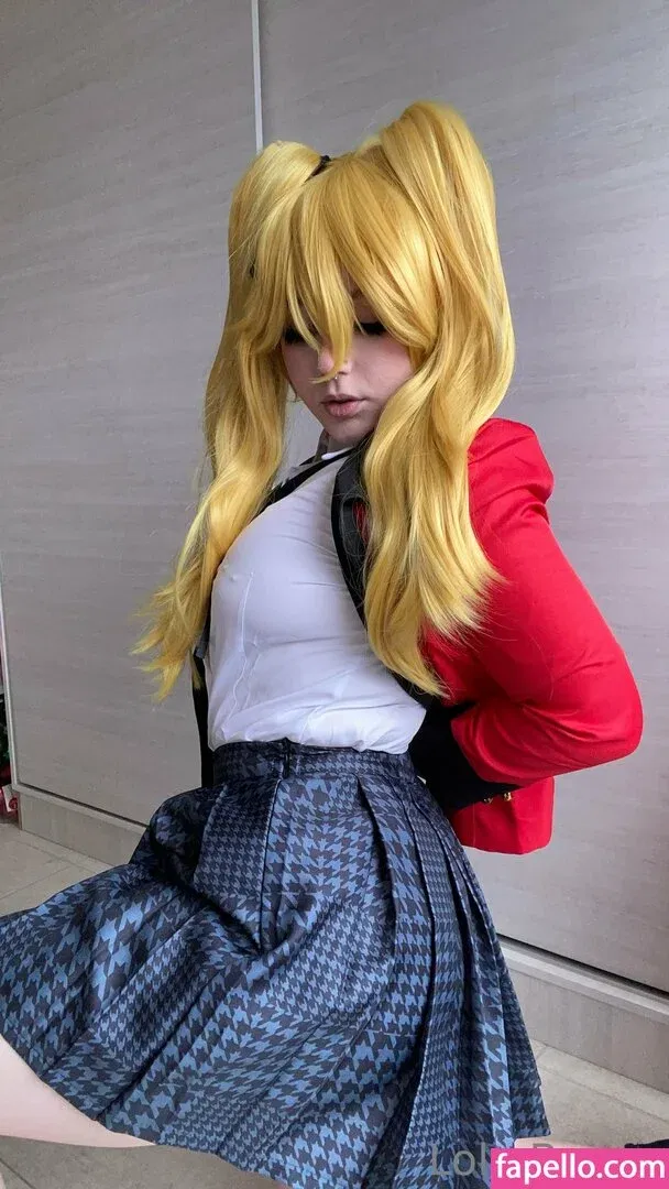 foxyuzumaki Onlyfans Photo Gallery 