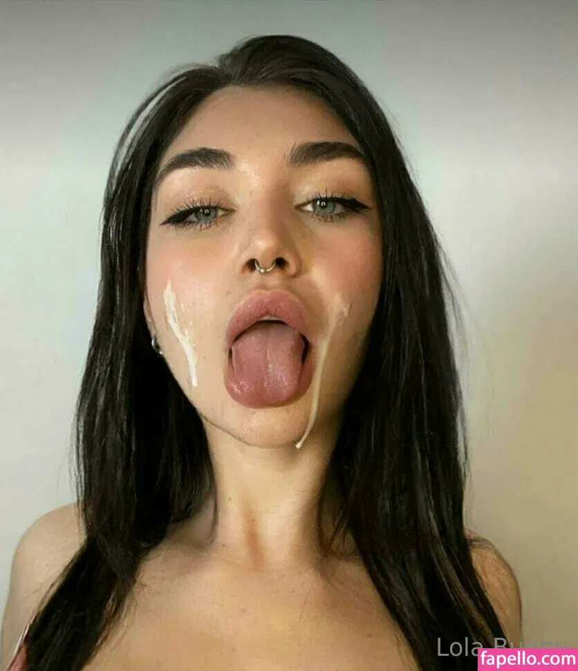 foxyuzumaki Onlyfans Photo Gallery 