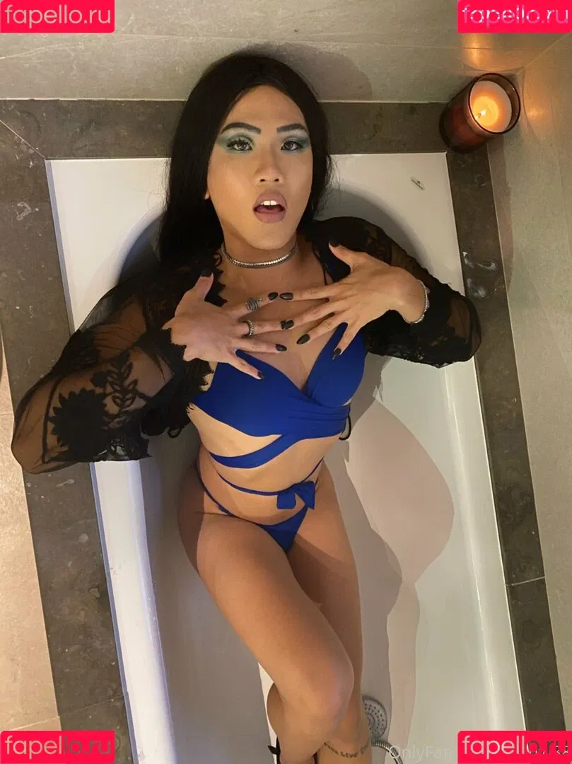 lilyuw88 Onlyfans Photo Gallery 