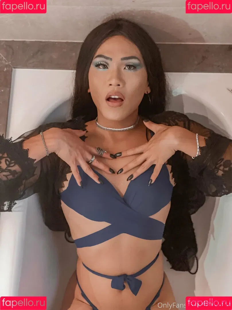 lilyuw88 Onlyfans Photo Gallery 